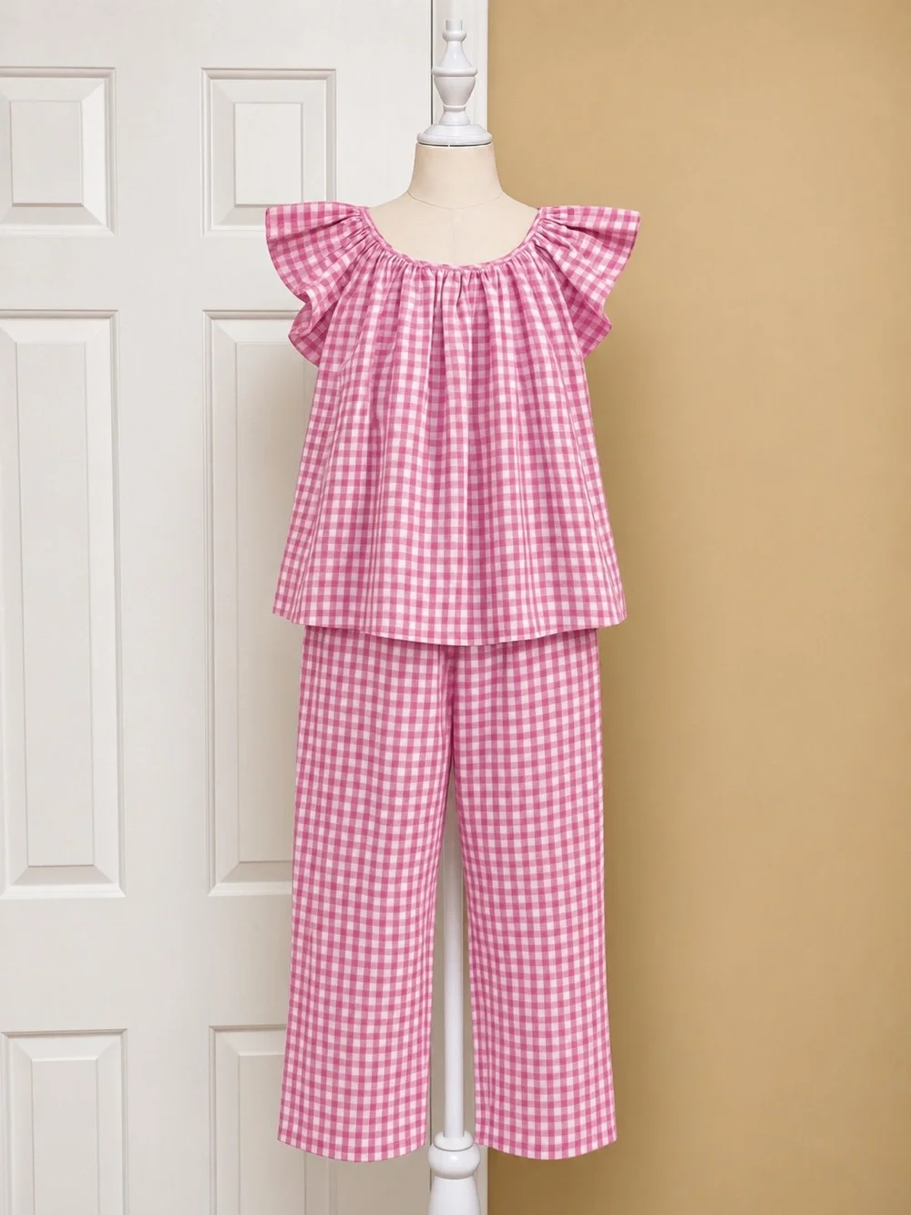 Women's Pink Gingham Ruffle Sleeve Pajama Set